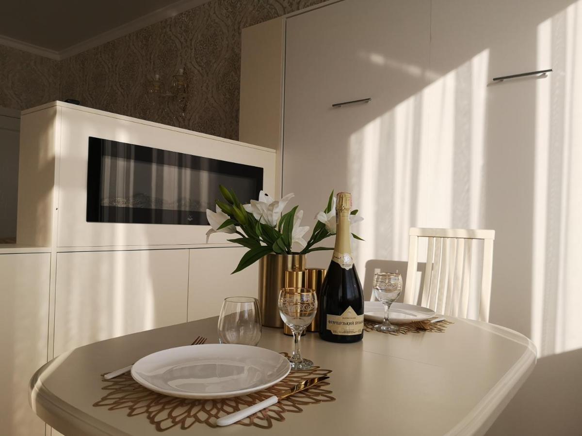 Lux Apartment,10 Фонтана,До Моря 5 Минут Odessa Exteriör bild