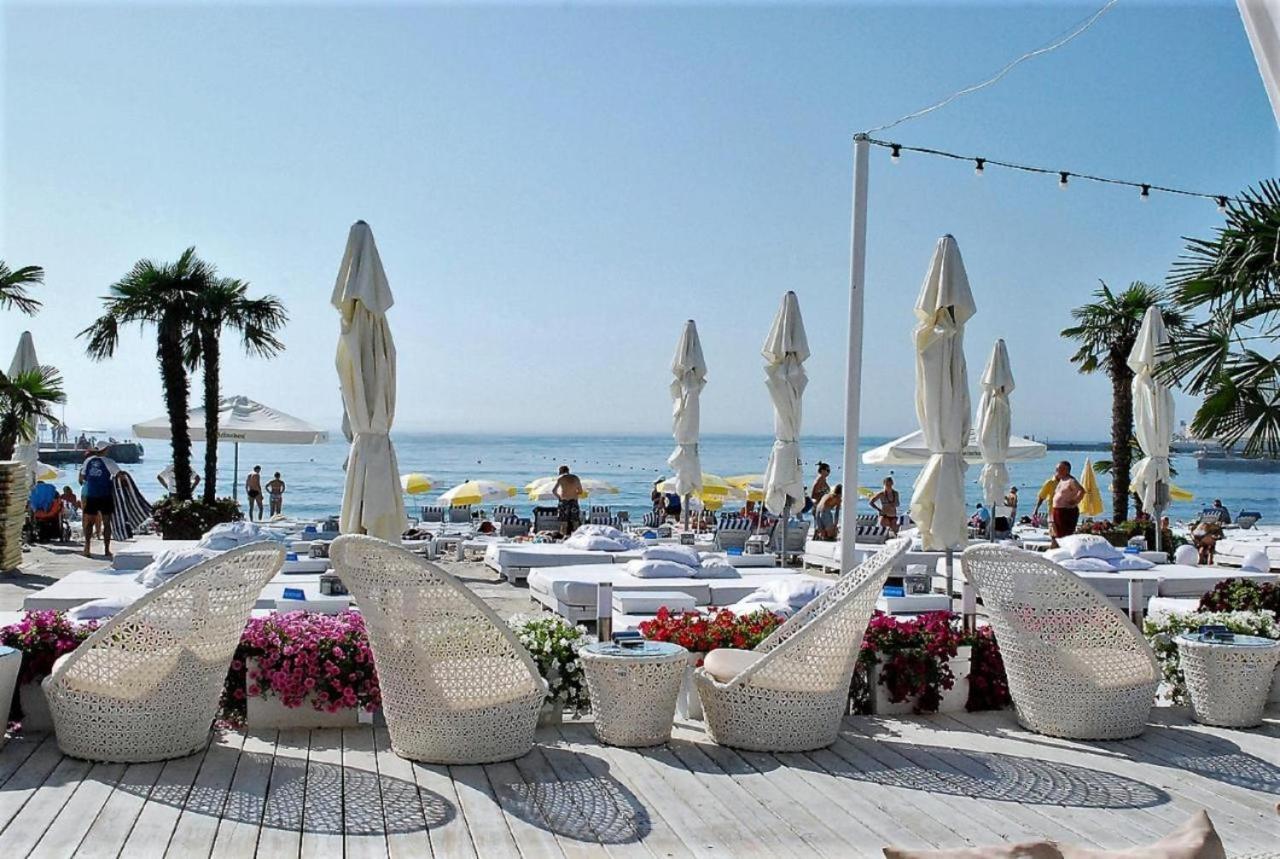Lux Apartment,10 Фонтана,До Моря 5 Минут Odessa Exteriör bild